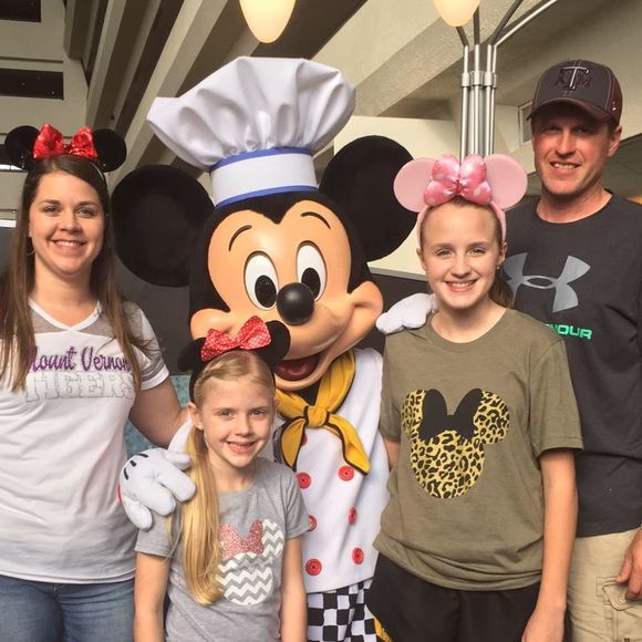 Meet your Posher, Kristi - Picture 1 of 1